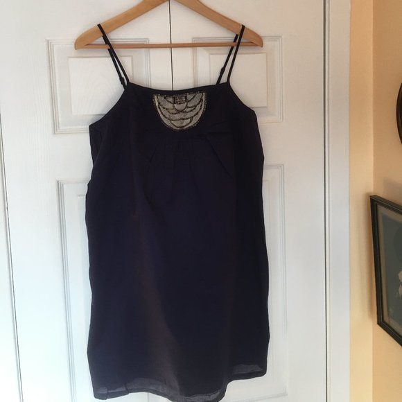 Navy blue, embroidered tank - Picture 1 of 3